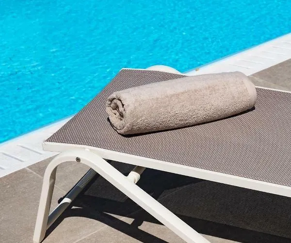 Stavroula Lägenhet *