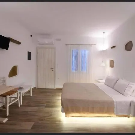 Stavroula * Glastros (Mykonos)