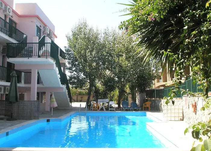 Stavroula * Γλάστρος