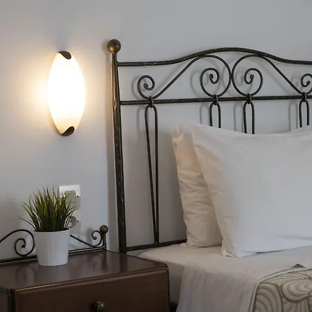 Stavroula Glastros (Mykonos)