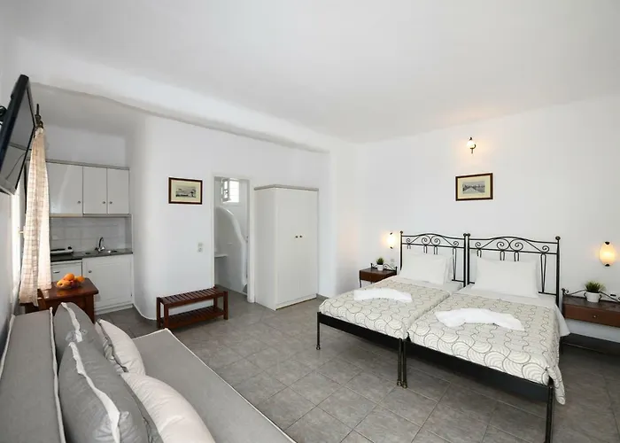 Stavroula * グラストロス