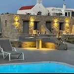 Stavroula *