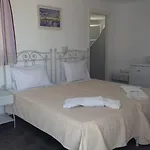 Stavroula *